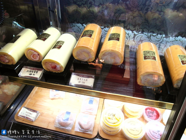 泡芙之家:〖台中│美食〗泡芙之家 ❤ 係金餒!!係金餒!!脆皮泡芙一顆只要10元!!!只要10元!! 泡芙之家:〖台中│美食〗泡芙之家 ❤ 係金餒!!係金餒!!脆皮泡芙一顆只要10元!!!只要10元!!