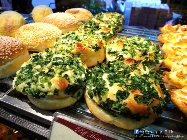 泡芙之家:〖台中│美食〗泡芙之家 ❤ 係金餒!!係金餒!!脆皮泡芙一顆只要10元!!!只要10元!! 泡芙之家:〖台中│美食〗泡芙之家 ❤ 係金餒!!係金餒!!脆皮泡芙一顆只要10元!!!只要10元!!