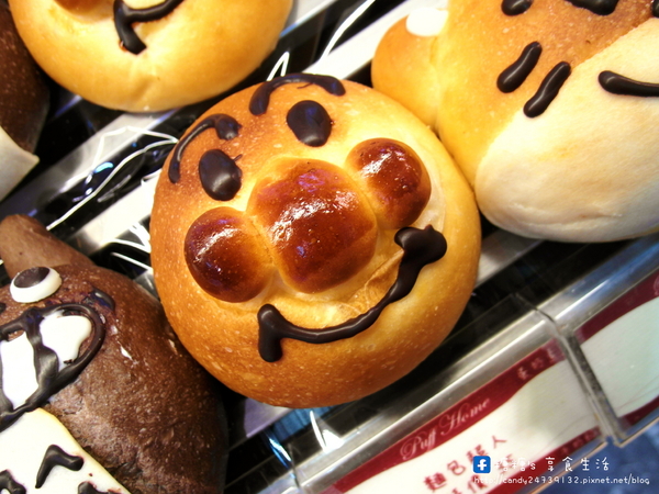 泡芙之家:〖台中│美食〗泡芙之家 ❤ 係金餒!!係金餒!!脆皮泡芙一顆只要10元!!!只要10元!! 泡芙之家:〖台中│美食〗泡芙之家 ❤ 係金餒!!係金餒!!脆皮泡芙一顆只要10元!!!只要10元!!