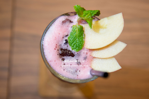 HATER CAFE：【邀約| Hater Cafe】分食更有趣 公館朋友聚會好去處