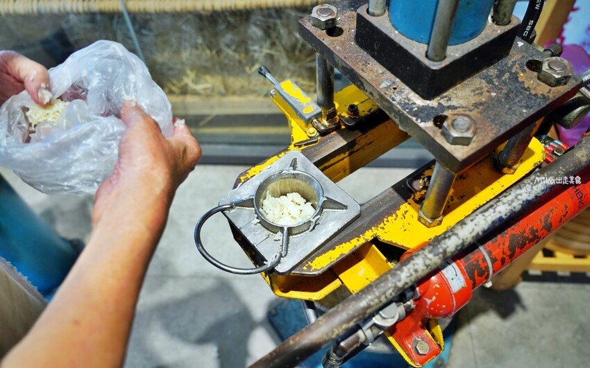 新竹香山老鍋休閒農莊|百年米粉傳承六代,親自體驗製作手作米粉之旅。