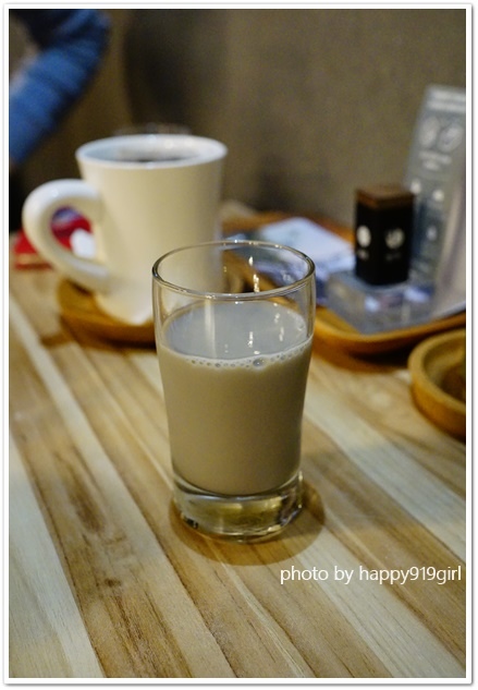 [高雄]凹子底公園旁 人氣日式早午餐。不提供訂位服務★初日珈琲