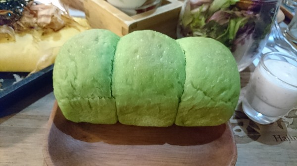 初日二店 初めて初日珈琲：高雄~初日珈琲(明誠店)~超夯日式早午餐~推豐盛烤鮭魚飯糰~排隊美食~高雄必吃~