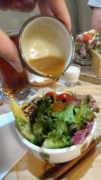 初日二店 初めて初日珈琲：高雄~初日珈琲(明誠店)~超夯日式早午餐~推豐盛烤鮭魚飯糰~排隊美食~高雄必吃~