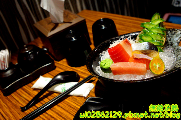 響道食堂：【台南-中西區】炸生蠔x芋泥炸蝦壽司...平價的雙主菜定食~《響道食堂》