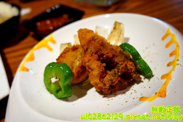 響道食堂：【台南-中西區】炸生蠔x芋泥炸蝦壽司...平價的雙主菜定食~《響道食堂》