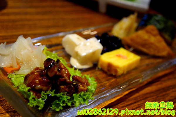 響道食堂：【台南-中西區】炸生蠔x芋泥炸蝦壽司...平價的雙主菜定食~《響道食堂》