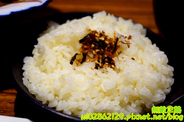 響道食堂：【台南-中西區】炸生蠔x芋泥炸蝦壽司...平價的雙主菜定食~《響道食堂》