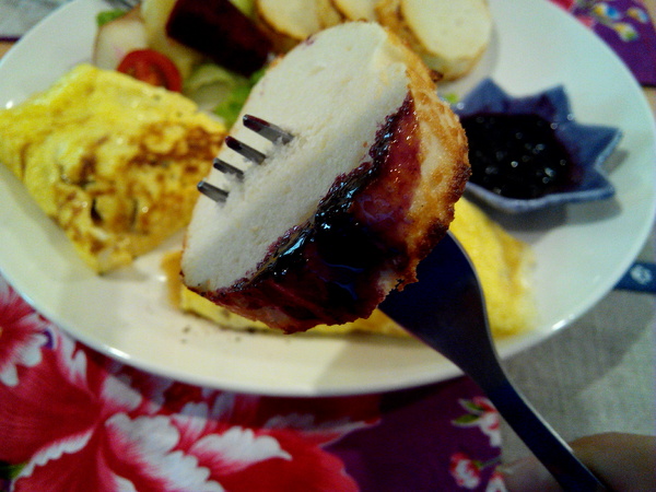 Impronta Cafe 腳印咖啡：☆口碑券No.3☆【永康區】Impronta Cafe 腳印咖啡。可以帶毛小孩內用早午餐的寵物友善餐廳