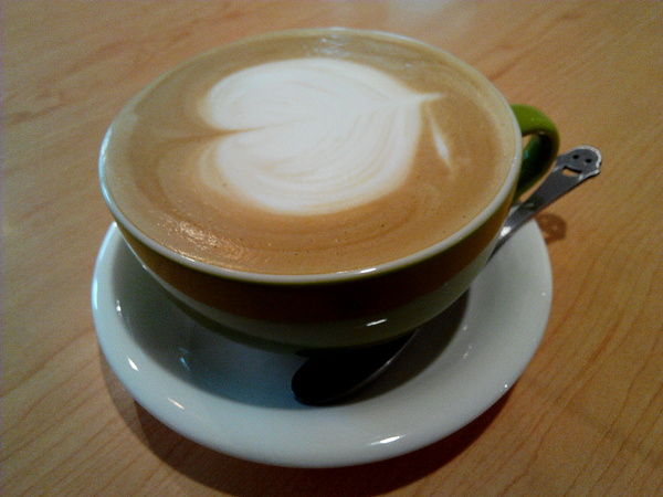 Impronta Cafe 腳印咖啡：☆口碑券No.3☆【永康區】Impronta Cafe 腳印咖啡。可以帶毛小孩內用早午餐的寵物友善餐廳