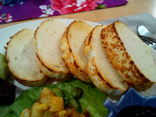 Impronta Cafe 腳印咖啡：☆口碑券No.3☆【永康區】Impronta Cafe 腳印咖啡。可以帶毛小孩內用早午餐的寵物友善餐廳