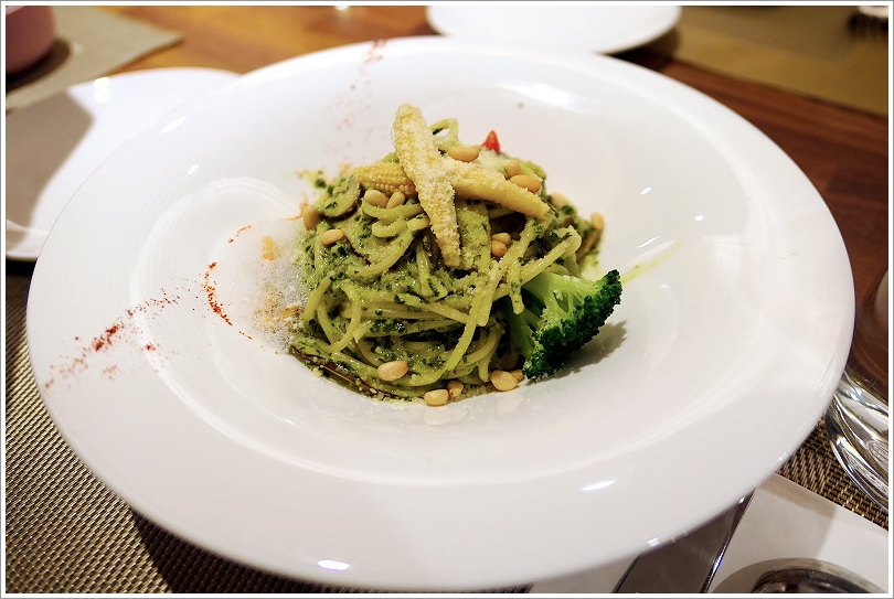 【桃園美食】艾維農歐風素食x藝文畫廊‧採用台灣當季食材的法式精緻套餐!