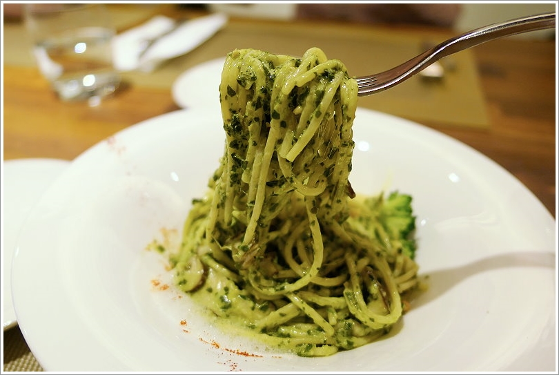 【桃園美食】艾維農歐風素食x藝文畫廊‧採用台灣當季食材的法式精緻套餐!