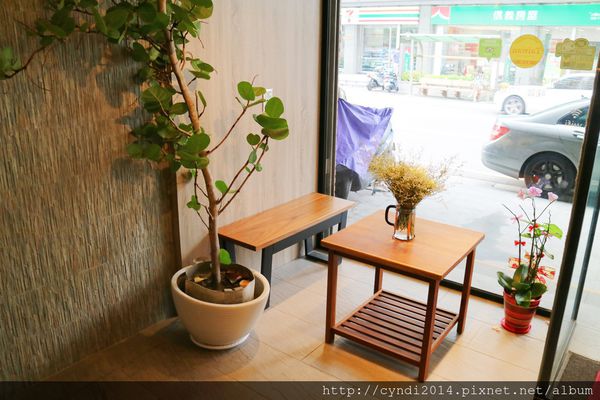 IMG_1010.JPG IMG_1010.JPG