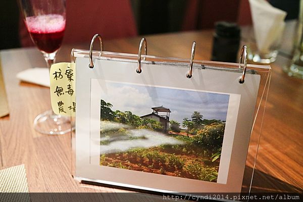 IMG_1064.JPG IMG_1064.JPG