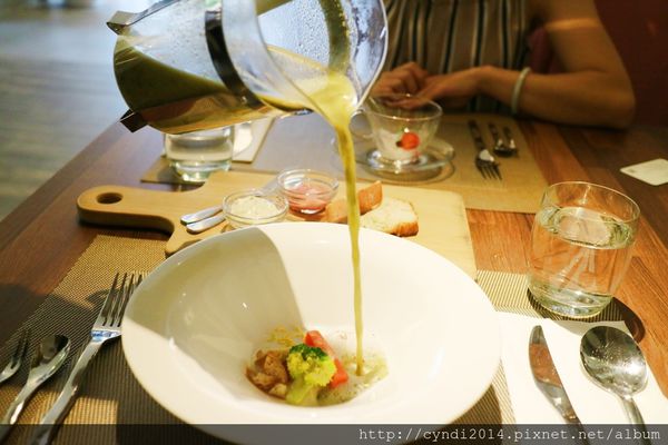 IMG_1023.JPG IMG_1023.JPG