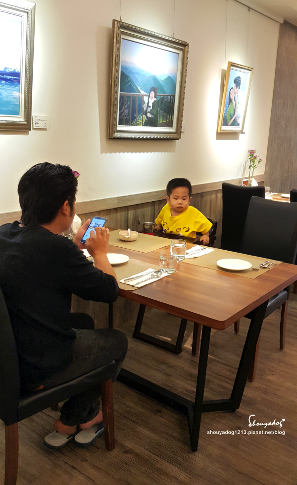 艾維農 歐風素食 x 藝文畫廊:【素食餐廳】新鮮健康的桃園美食 艾維農 歐風素食X藝文畫廊X宅配蛋糕