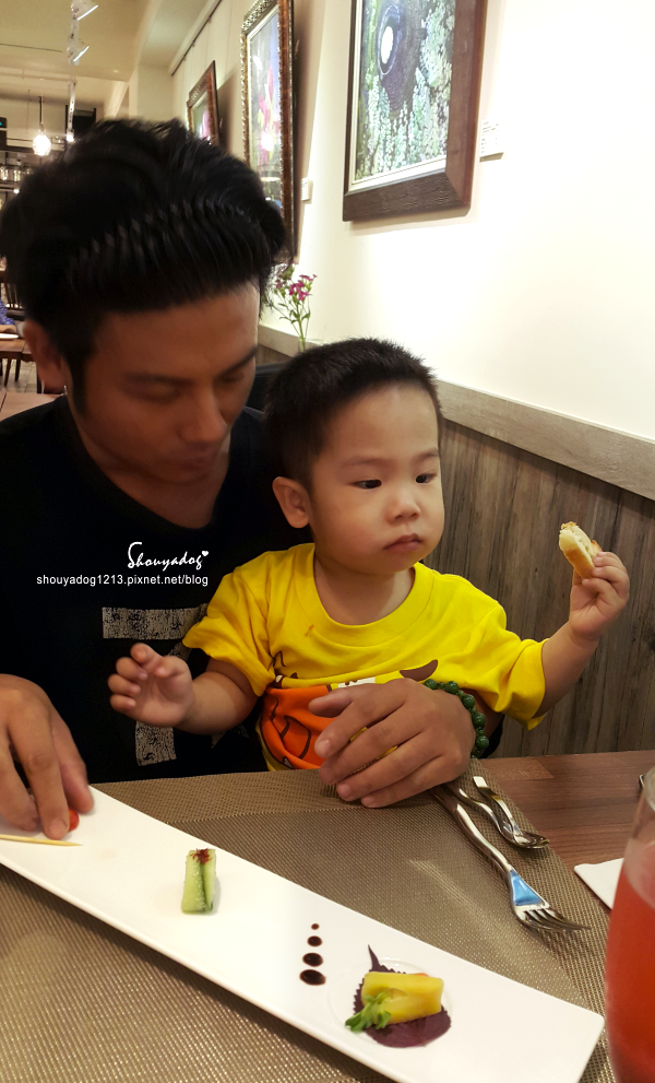 艾維農 歐風素食 x 藝文畫廊:【素食餐廳】新鮮健康的桃園美食 艾維農 歐風素食X藝文畫廊X宅配蛋糕