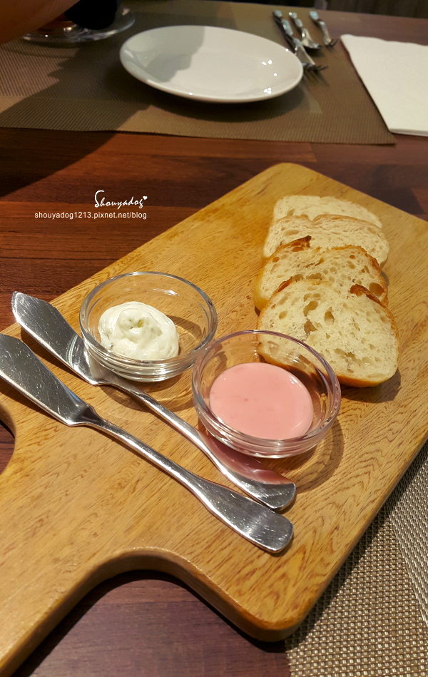 艾維農 歐風素食 x 藝文畫廊:【素食餐廳】新鮮健康的桃園美食 艾維農 歐風素食X藝文畫廊X宅配蛋糕