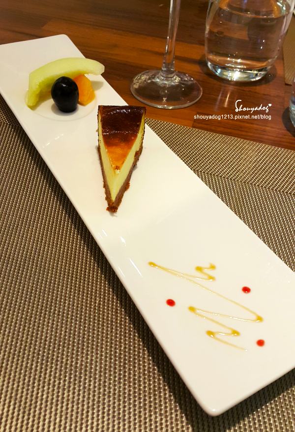 艾維農 歐風素食 x 藝文畫廊:【素食餐廳】新鮮健康的桃園美食 艾維農 歐風素食X藝文畫廊X宅配蛋糕