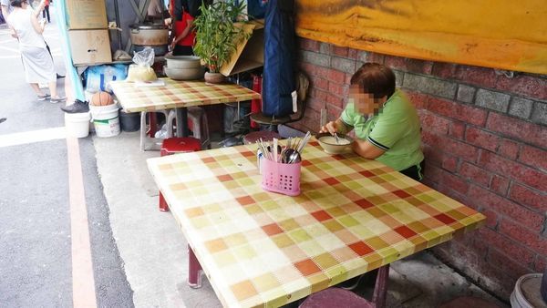 【台北美食】以琳廣東粥-附近上班族都推薦的美味炒飯店