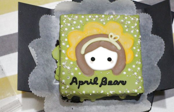 1060531-黑熊布朗尼-05