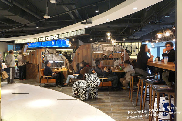 【咖啡廳】都市的動物園咖啡廳ZOO COFFEE(台灣一號店)★微風南京/韓國咖啡廳/大象裝潢