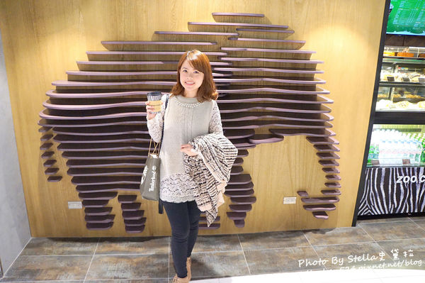 【咖啡廳】都市的動物園咖啡廳ZOO COFFEE(台灣一號店)★微風南京/韓國咖啡廳/大象裝潢