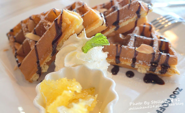 【咖啡廳】都市的動物園咖啡廳ZOO COFFEE(台灣一號店)★微風南京/韓國咖啡廳/大象裝潢