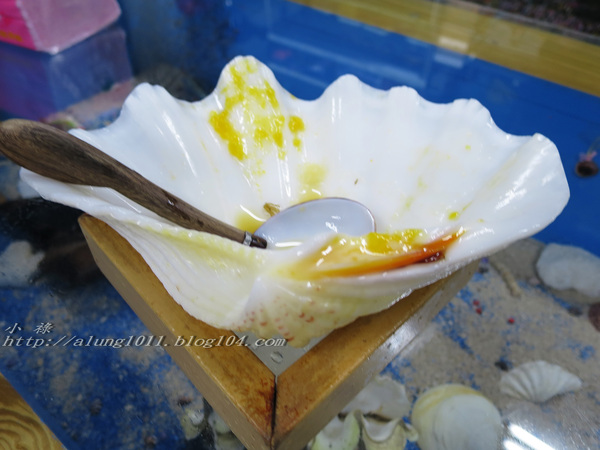 小琉球の貝殼海藻冰~