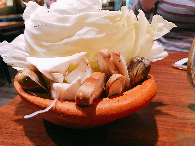 泰夯串燒/泰式居酒屋-板橋浮洲店 泰夯串燒,泰式居酒屋,我不是他媽媽,泰國必吃美食,泰國人開的餐廳,潑水節,泰國波水節,泰國小吃,泰式料理吃到飽,板橋必吃,樹林必吃,土城必吃