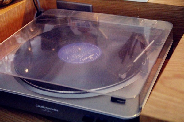 對味The Taste：【新北市中和區。早午餐】對味The Taste 提供免費wifi 提供插座 免服務費 景安捷運站