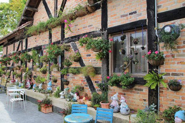 文心園・花園咖啡：【南投景點】文心園花園咖啡~巴洛克式的歐風設計，浪漫的異國風情，復古唯美水池，免費無料的拍照景點