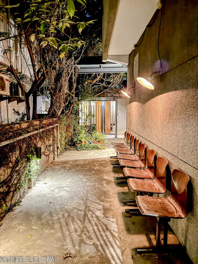 【台中食記】小野食堂 - 精明一街附近的老宅餐廳,擺盤配菜都