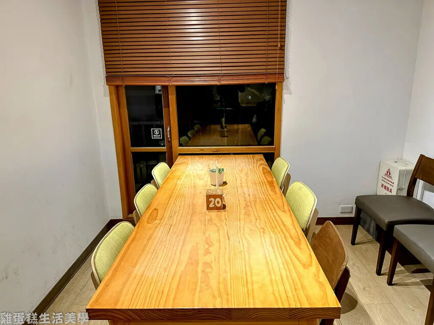 【台中食記】小野食堂 - 精明一街附近的老宅餐廳,擺盤配菜都