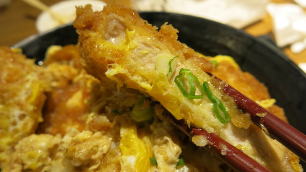 豚一屋(高雄左營店):高雄新光三越高鐵店~豚一屋