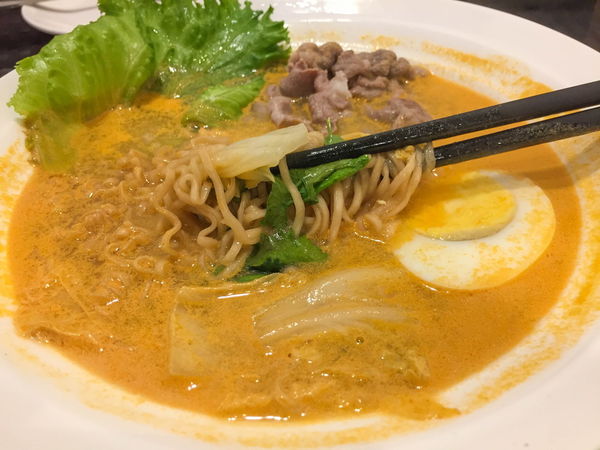 台泰 泰式陶鍋x街頭料理 - 商業午餐cp值不錯