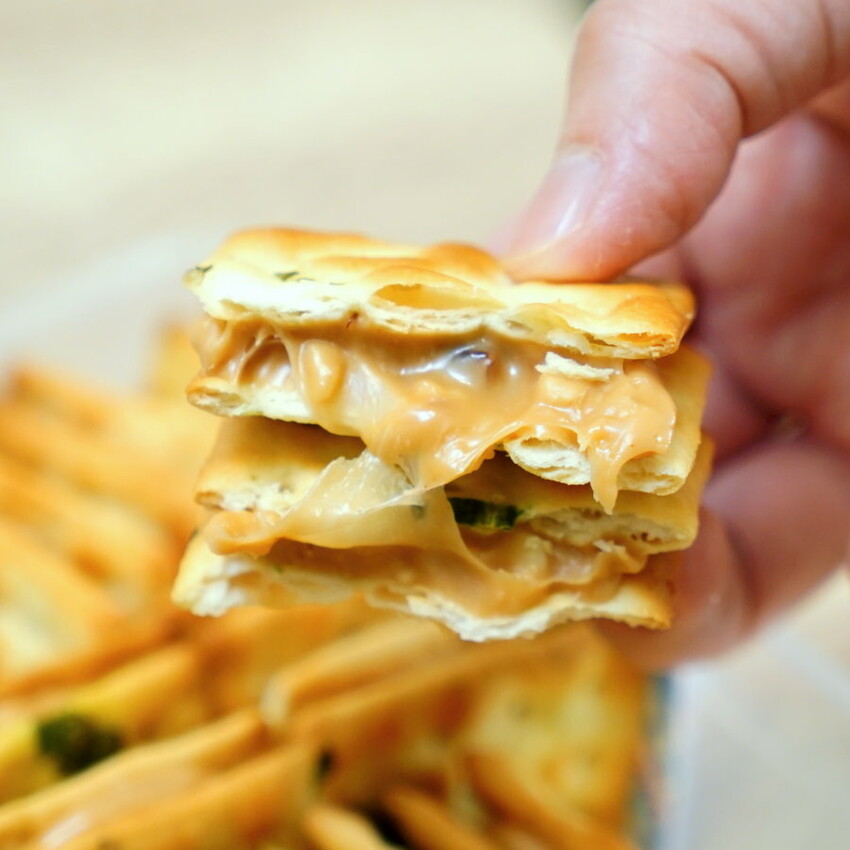 【伴手禮推薦】台南Wei甜．超夯牛牛軋餅! 半年狂銷6000盒!