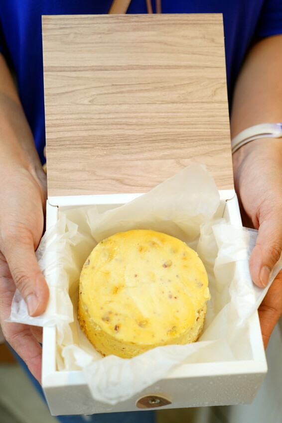 【伴手禮推薦】台南Wei甜．超夯牛牛軋餅! 半年狂銷6000盒!