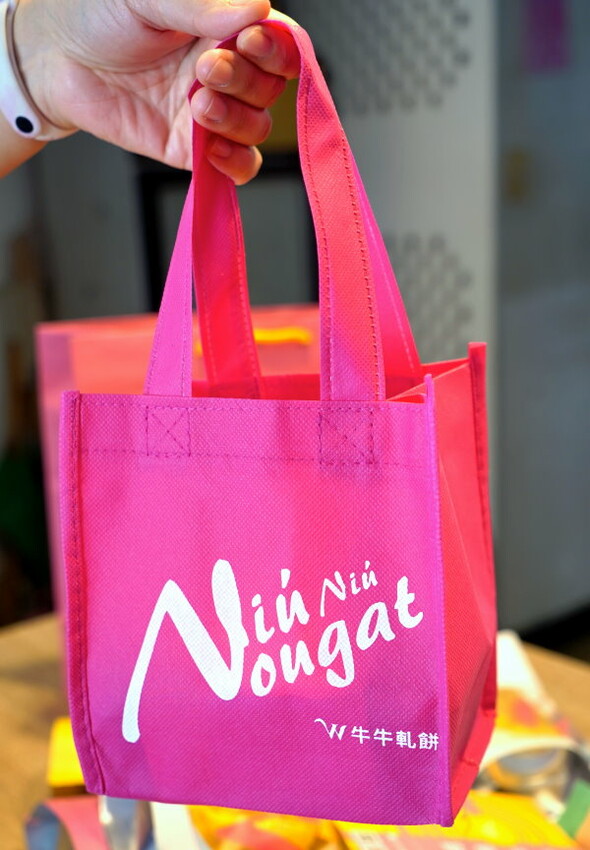 【伴手禮推薦】台南Wei甜．超夯牛牛軋餅! 半年狂銷6000盒!