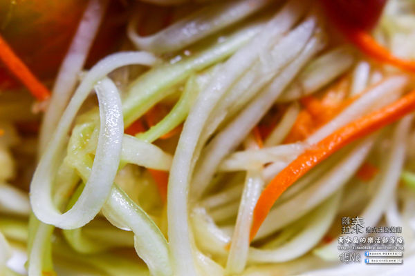 薩拉泰 泰式主題餐廳│桃園市/蘆竹區(想念正宗“泰”味，不必出國不必去連鎖；89道平實價位料理，桃園南崁這兒就有)