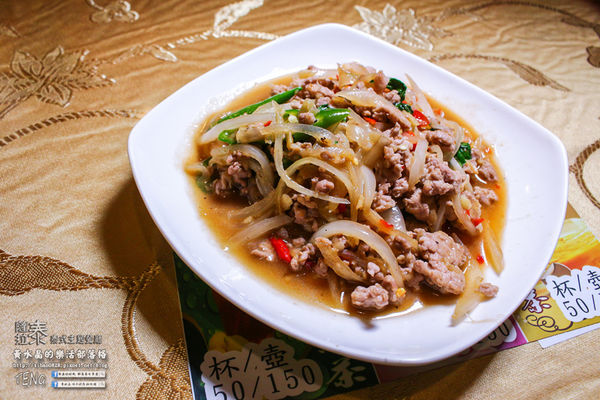 薩拉泰 泰式主題餐廳│桃園市/蘆竹區(想念正宗“泰”味，不必出國不必去連鎖；89道平實價位料理，桃園南崁這兒就有)