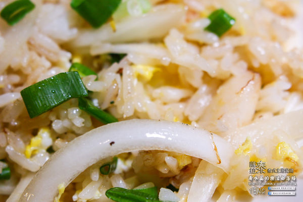 薩拉泰 泰式主題餐廳│桃園市/蘆竹區(想念正宗“泰”味，不必出國不必去連鎖；89道平實價位料理，桃園南崁這兒就有)