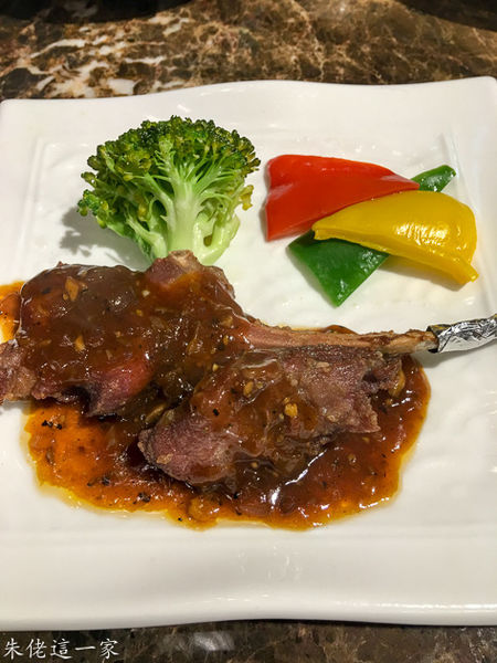 IMG_2829.jpg IMG_2829.jpg