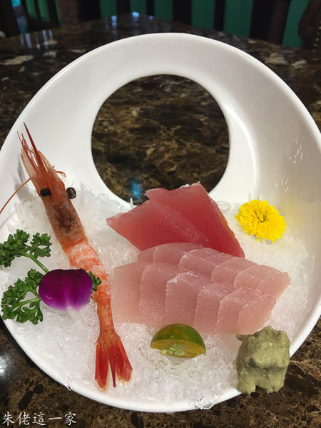 IMG_2825.jpg IMG_2825.jpg