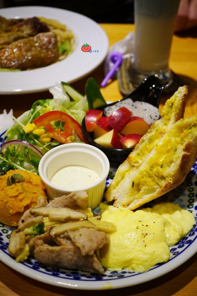 板橋新埔早午餐咖啡廳 翁林林CAFE