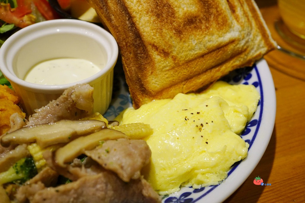 板橋新埔早午餐咖啡廳 翁林林CAFE