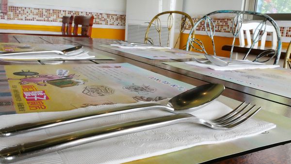 【台南市-麻豆區】在花木扶疏.綠草如茵的氛圍下，與提供風味一流的西班牙料理ー『麻豆驢子廚房』，來場迷人的心靈饗宴吧٩(๑❤ω❤๑)۶