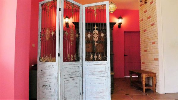 【台南市-麻豆區】在花木扶疏.綠草如茵的氛圍下，與提供風味一流的西班牙料理ー『麻豆驢子廚房』，來場迷人的心靈饗宴吧٩(๑❤ω❤๑)۶