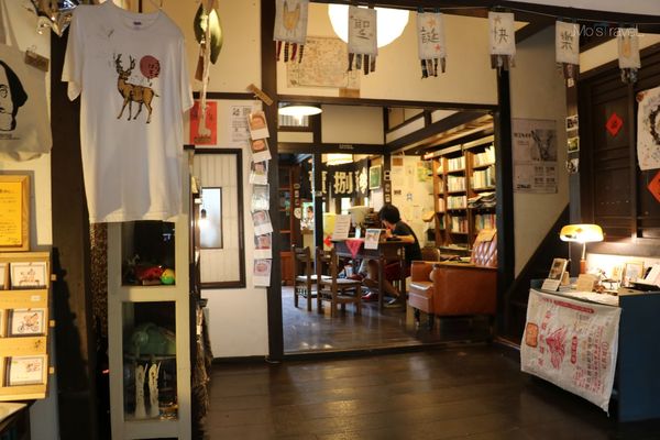 IMG_1781-min.JPG IMG_1781-min.JPG